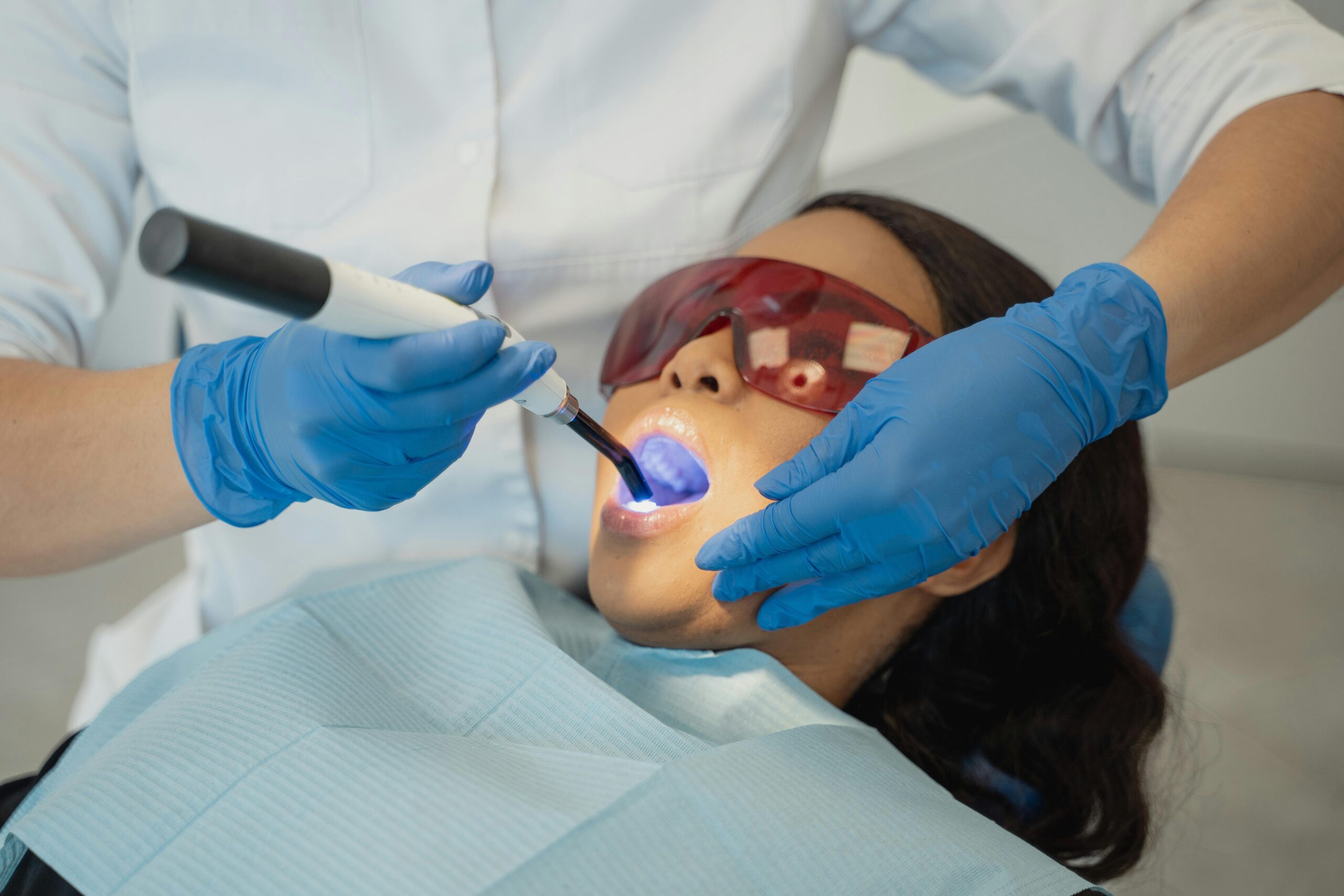 Laserterapia odontológica para fotobiomodulação e ação anti-inflamatória